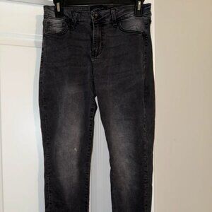 Black skinny jeans